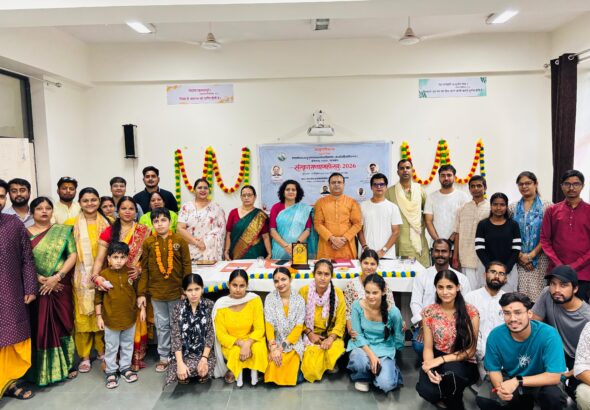 HNBGU: संस्कृत सप्ताह महोत्सव और आईटीईपी इंडक्शन प्रोग्राम में विद्यार्थियों को ज्ञान एवं अधिकारों की सीख