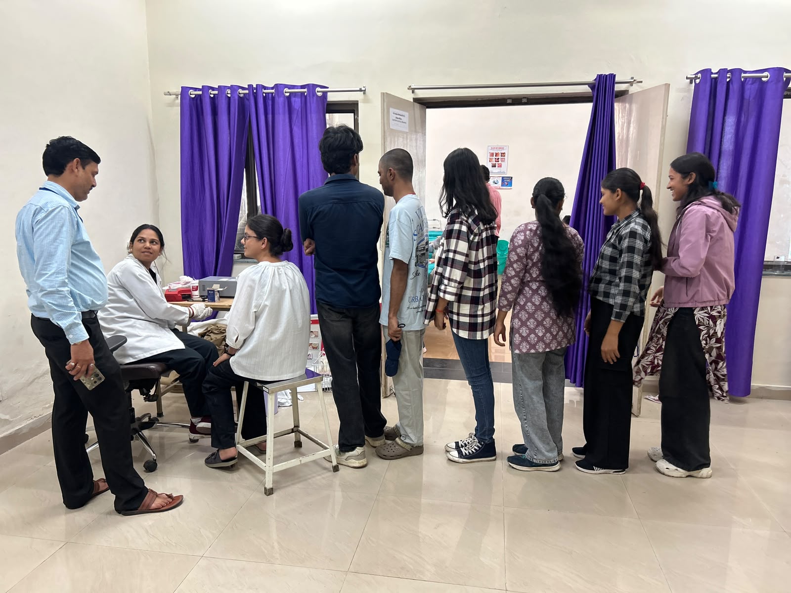 एचएनबी गढ़वाल विश्वविद्यालय में रक्तदान शिविर आयोजित, 50 यूनिट रक्तदान
