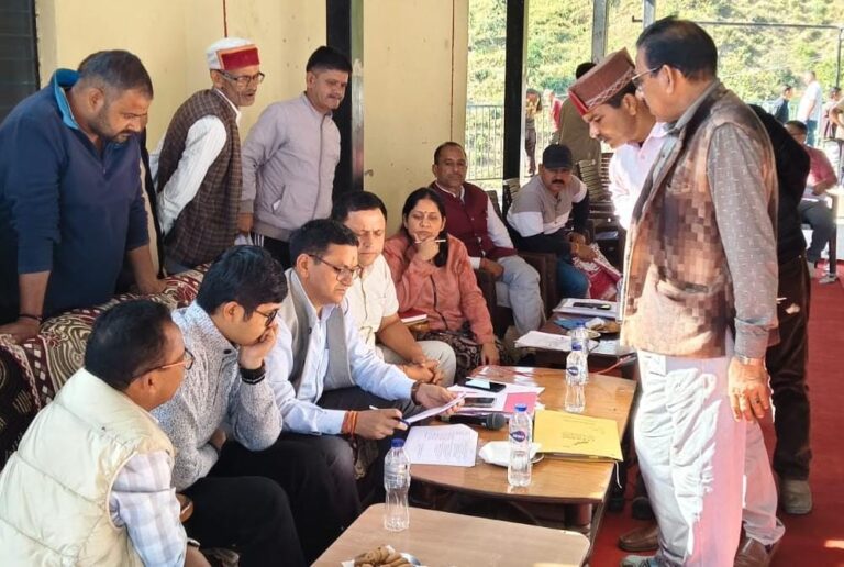 लखवाड़ बांध परियोजना: भूमि अधिग्रहण से जुड़ी 29 आपत्तियों पर जनसुनवाई